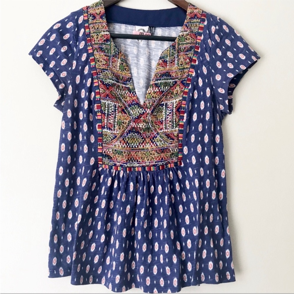 ANTHROPOLOGIE Akemi & Kin “Honey Valley” Shirt